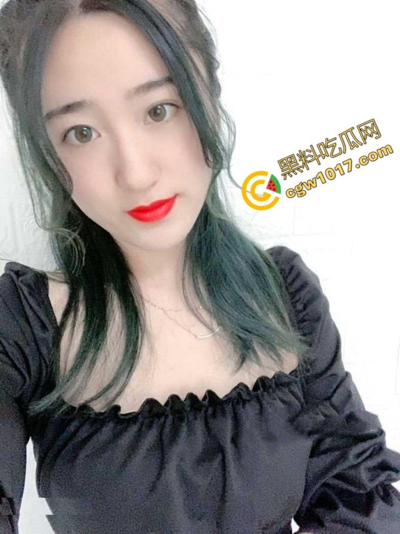 沈阳豪乳少妇【邓佳蕾】的淫荡诱惑：3P狂欢，狗绊式狂操，汁水四溅，欲仙欲死，疯狂放纵！-7