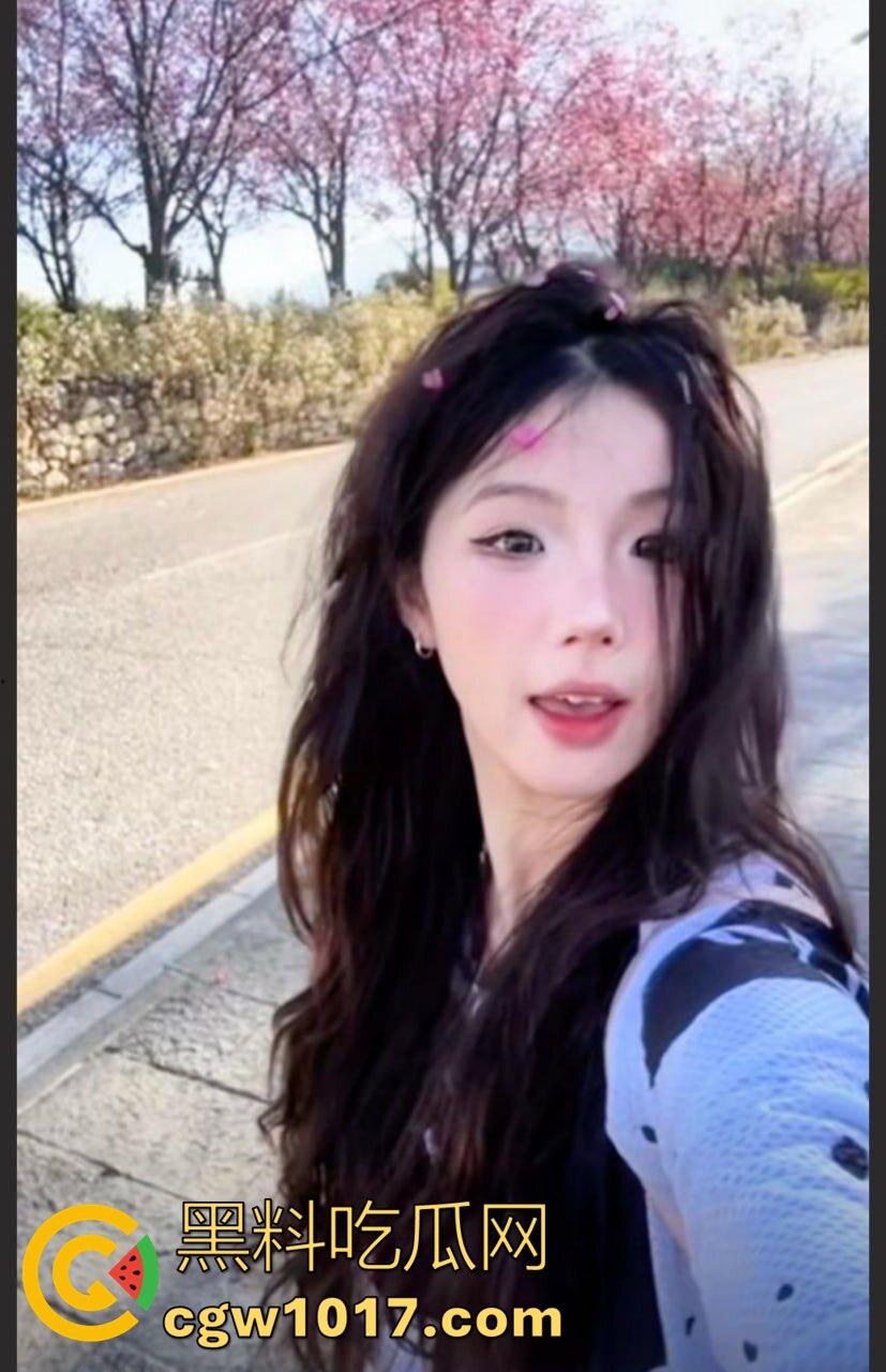 骑行圈的女神【白兰鸽的事】翻车大戏!和大哥撕逼后被怒爆性爱视频,原来床上就是一条骚母狗!-3