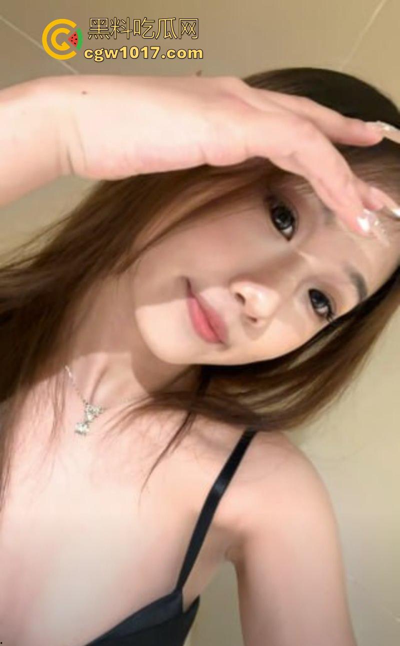 武汉师范学院大三学姐【廖子晴】露脸性爱视频曝光，翘臀高撅摇晃求插眼神饥渴，无套猛冲蜜穴淫液喷溅！-2