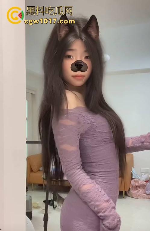 快手5.8万粉丝的精神小网红【林小桃】被金主调教爆操，真实露脸黑料私拍，小小的身体竟然藏着如此大的骚劲！-2