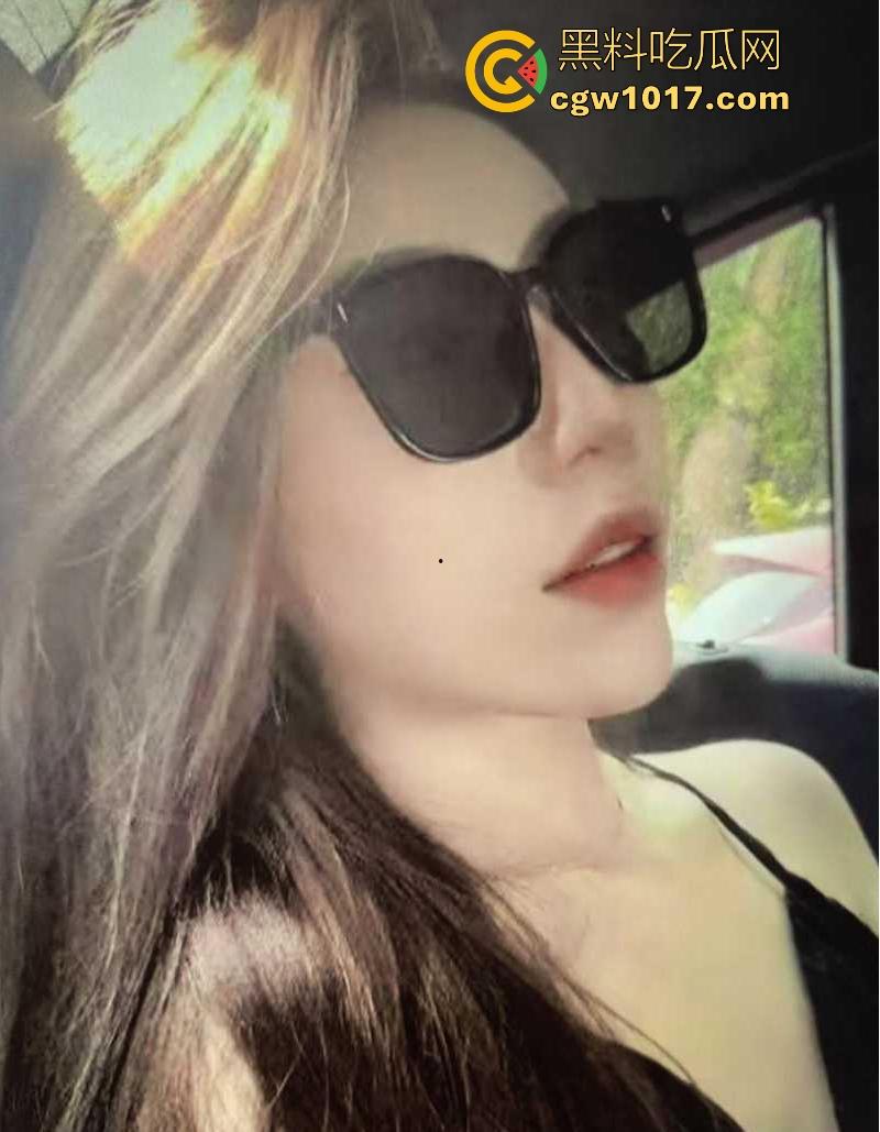 北京高冷职场女王私下竟是淫片里的女主！露脸舔屌骑乘摇奶，后入爆操全过程，身材真是顶级！-2