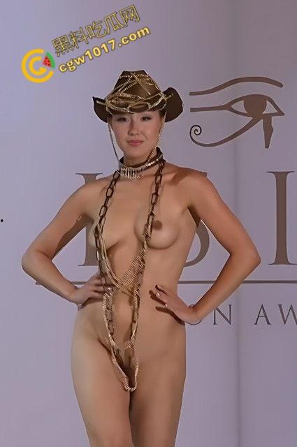 赤裸人肉T台狂肆绝伦!名模疯狂展示肉体,雪白胴体用猫步献上视觉大饱餐,美乳荡漾,宣告时尚之美!-1