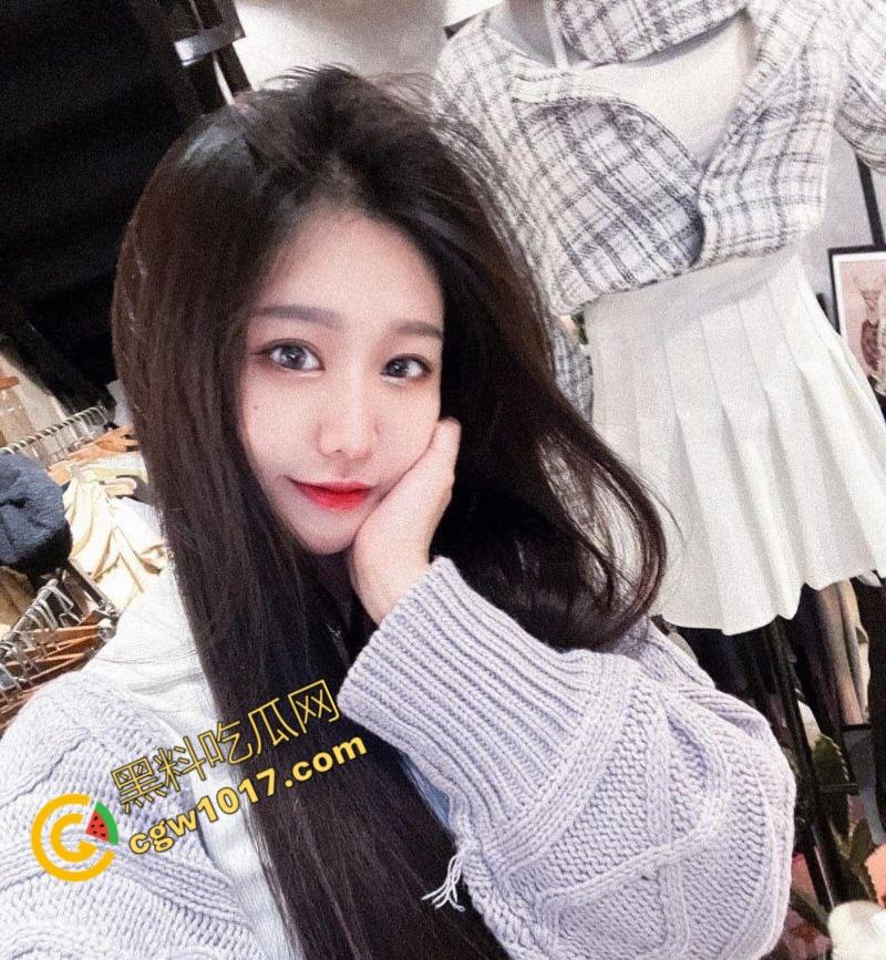 杭州美少妇【冯霏霏】与老公兄弟偷情视频烈火撩人，翘臀淫浪，无套激战，无尽快感爆棚，让人欲火焚身，欲罢不能！-4