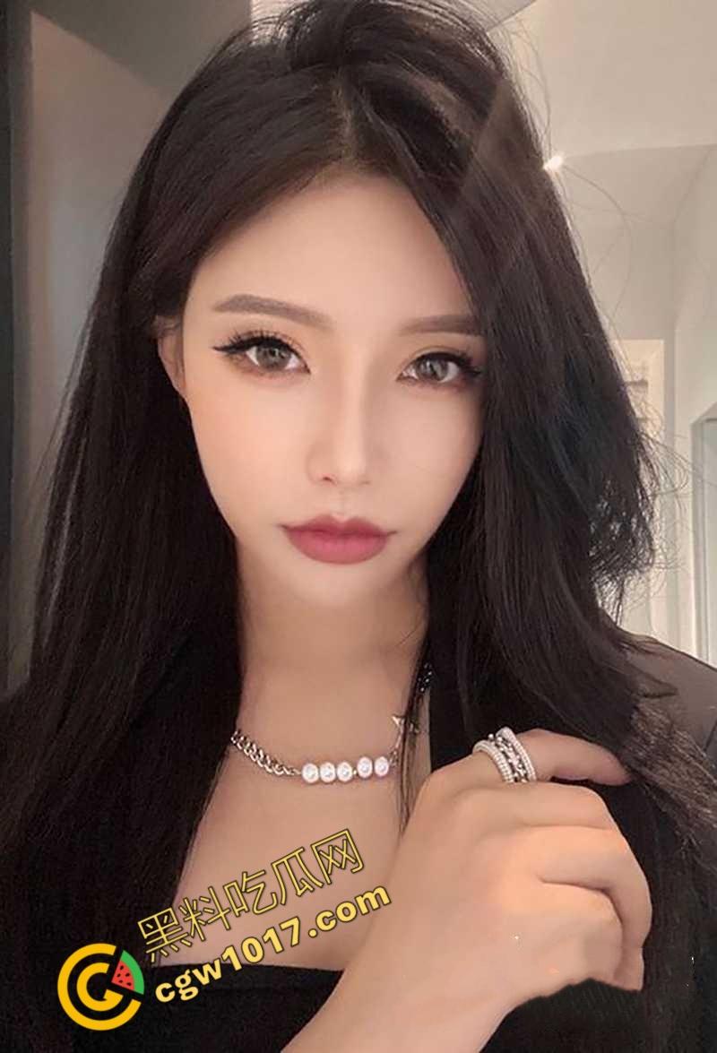 前美团女总监【陶子】撸贷240万包养夜店猛男,夜店狂欢多P出轨!神颜大奶偏好激情,老公曝光秘密,震惊全网!-1