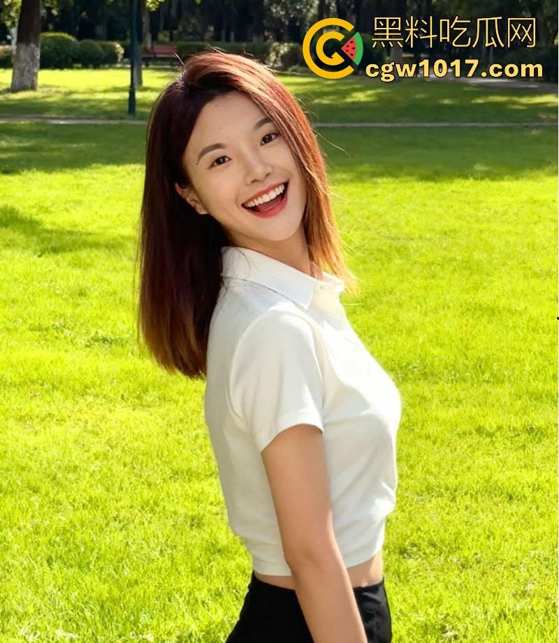 广州电商白领【魏文然】婚内出轨,良家少妇性瘾极强 ,露脸被暴操爽到浪叫震天,从职场精英到私下放荡!-1