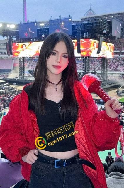 猛捅金融艳女!银行职员升职秘籍:深喉巨棒,翘臀翻滚,领导狂插爆鸡,人前淑女人后荡妇,极致淫乱视频曝光!-2