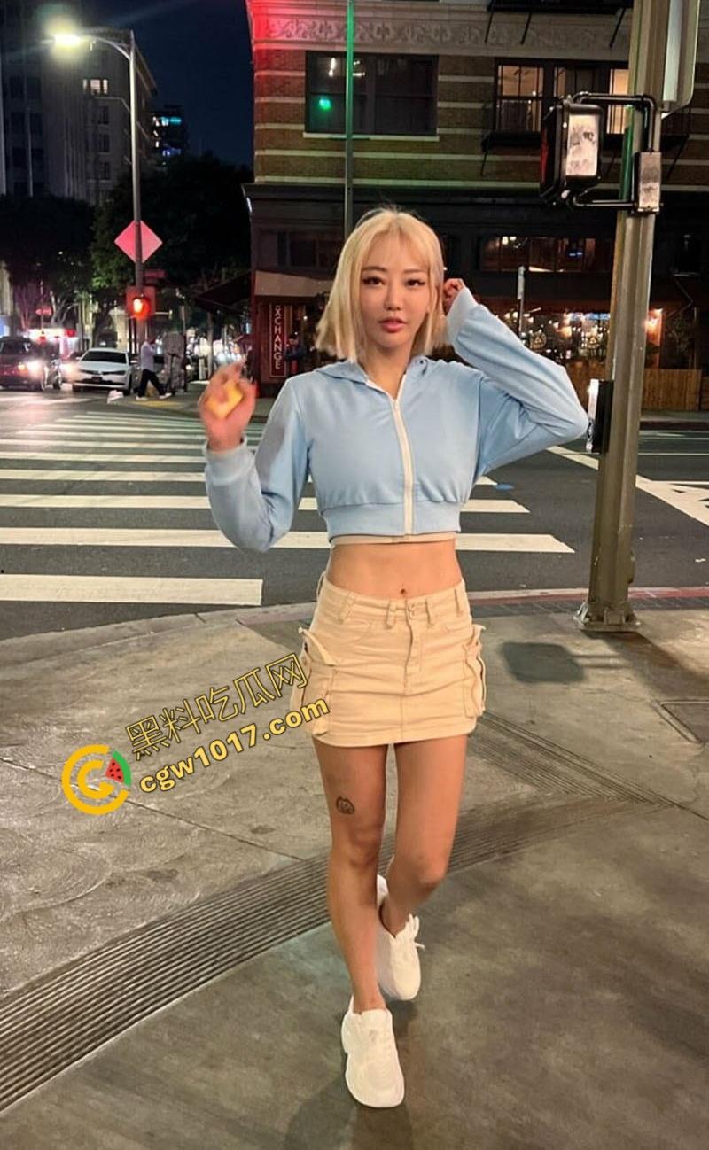 亚裔女网红【kittylixo】热辣付费合集:狂野性爱献技,纤指自慰欲仙欲死,极致诱惑,视频刺激猛!速速点击!-2