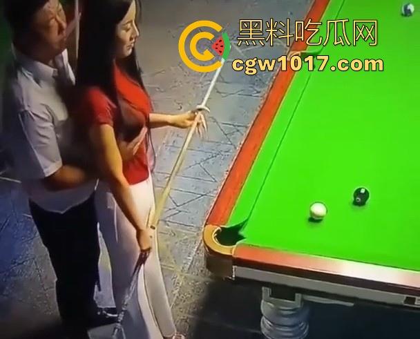 21世纪最伟大的职业台球助教！挽救了很多无知少女，也启蒙了很多少男，让我们好好重温一下那些经典名媛战役吧！-1