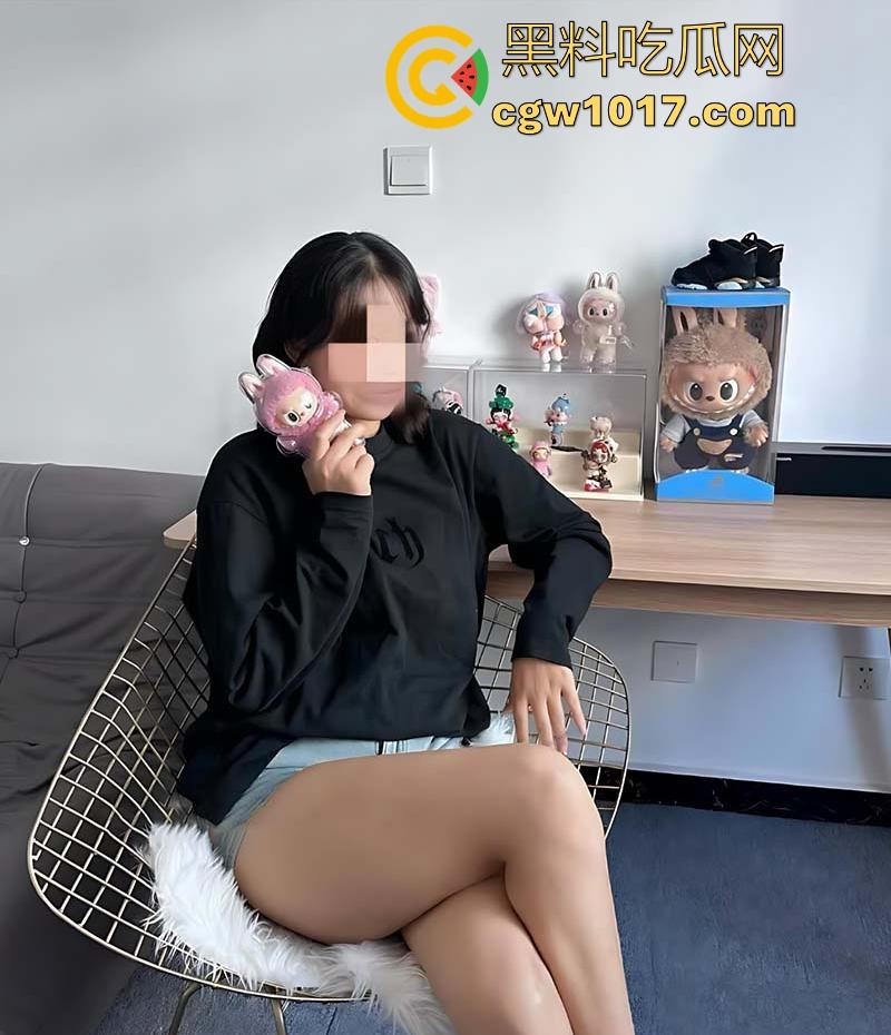 深夜潜入妈咪闺房,掀被无情猛扑直捅子宫!后入打桩狂抽每下顶穿,她浪叫搔首扭臀沉醉喷潮!-3