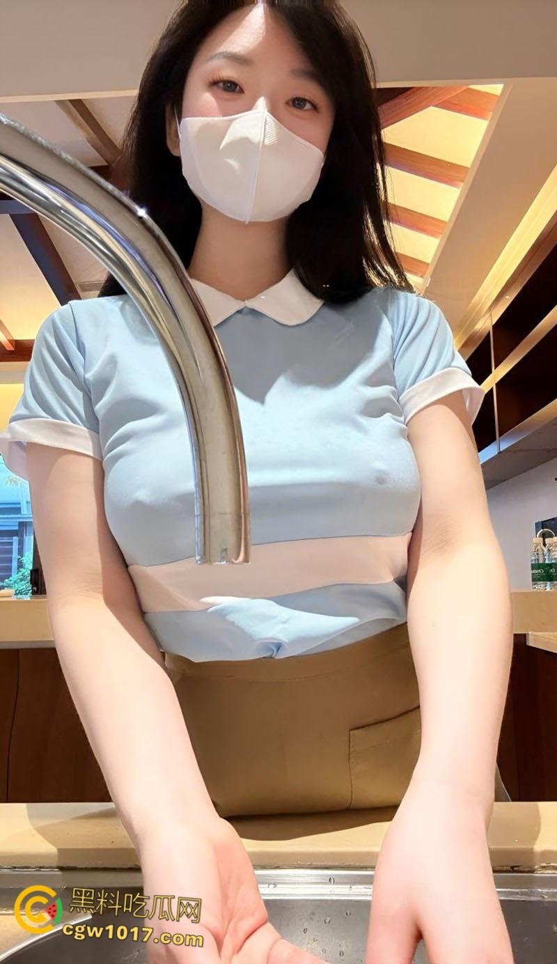 极品福利姬【Olive】,高颜值御姐好利来制服,白虎一线天厨房自慰,极品翘臀后入疯狂抽插,高潮白浆喷涌四溢 !-3