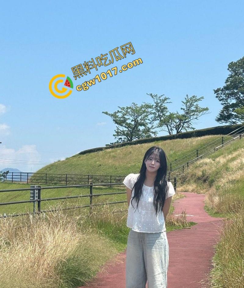 浙江台州护士【邓艺涵】性爱私拍流出,白衣天使秒变淫娃荡妇,男友各种凌辱调教,让人大开眼界!-1