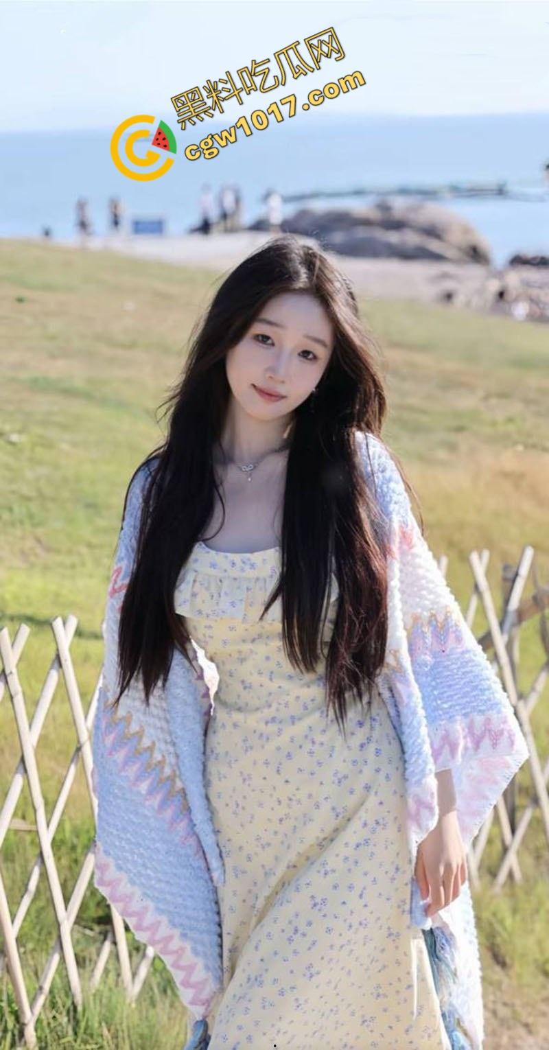 广东校花【羽欣晴】白天纯情学生,夜晚深喉神技,蜜口舔吞吸取精液,喷溅喉咙,诱惑无限,骚劲儿直冲天际-3