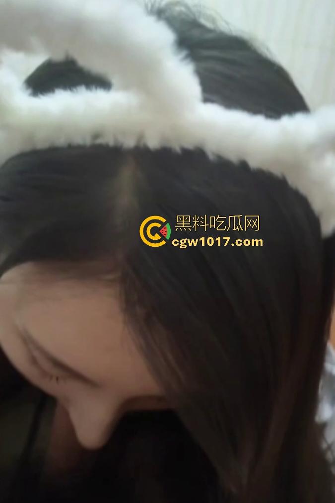 日本清泉女子大学女神下海,为了赚钱主动找金主上门做男友,跪舔巨屌口交,侍奉如女优附体,这演技还真不赖!-5