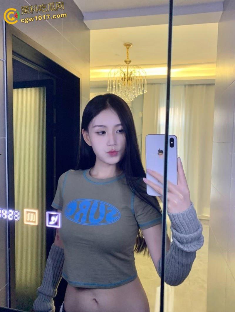 富二代约炮大神【fkabuto】,约操杭州176长腿车模,吃棒吞精翘臀后入,纯天然奶子Q弹晃荡甩到下巴!-1