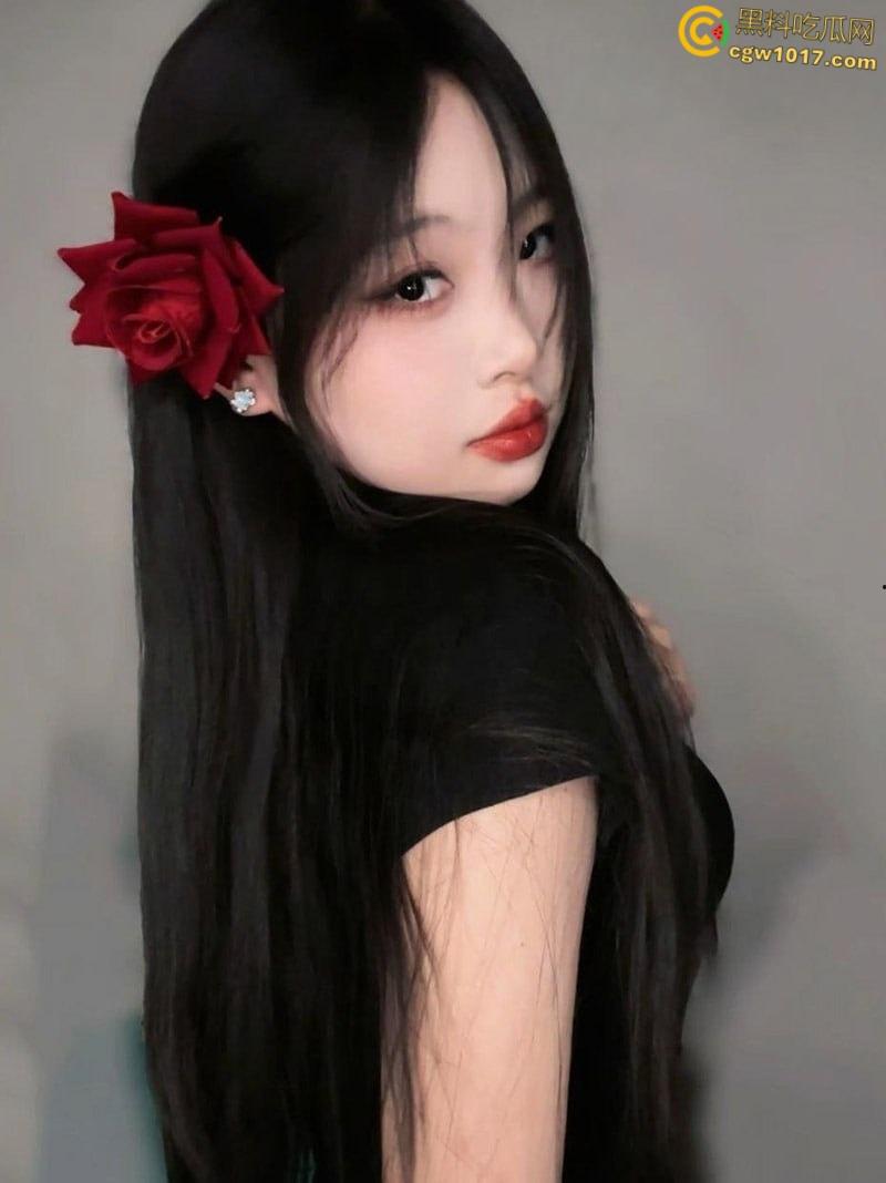 广东大一学生妹【丁雨婷】下海卖淫,为还贷被金主肆意玩弄,娇小身材被多体位猛怼骚穴,高潮尖叫!-3