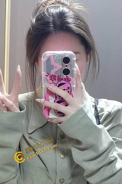 湖南师范大学母狗【张玥】性爱视频被曝!腿长腰细性感妖娆,多姿势爆操白浆四溢,浓精洒满娇颜!-1