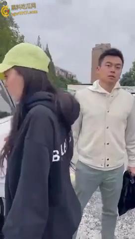 君合律所合伙人【许晟骜】陪小三产检被老婆当场抓奸，作为律师竟然知法犯法，现场直接炸锅！-6