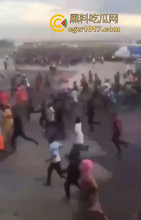 坦桑尼亚发生骚乱!因不满总统选举结果,坦桑尼亚各地爆发抗议活动,反对派指控选举舞弊猖獗,实话说还是国内好!-8