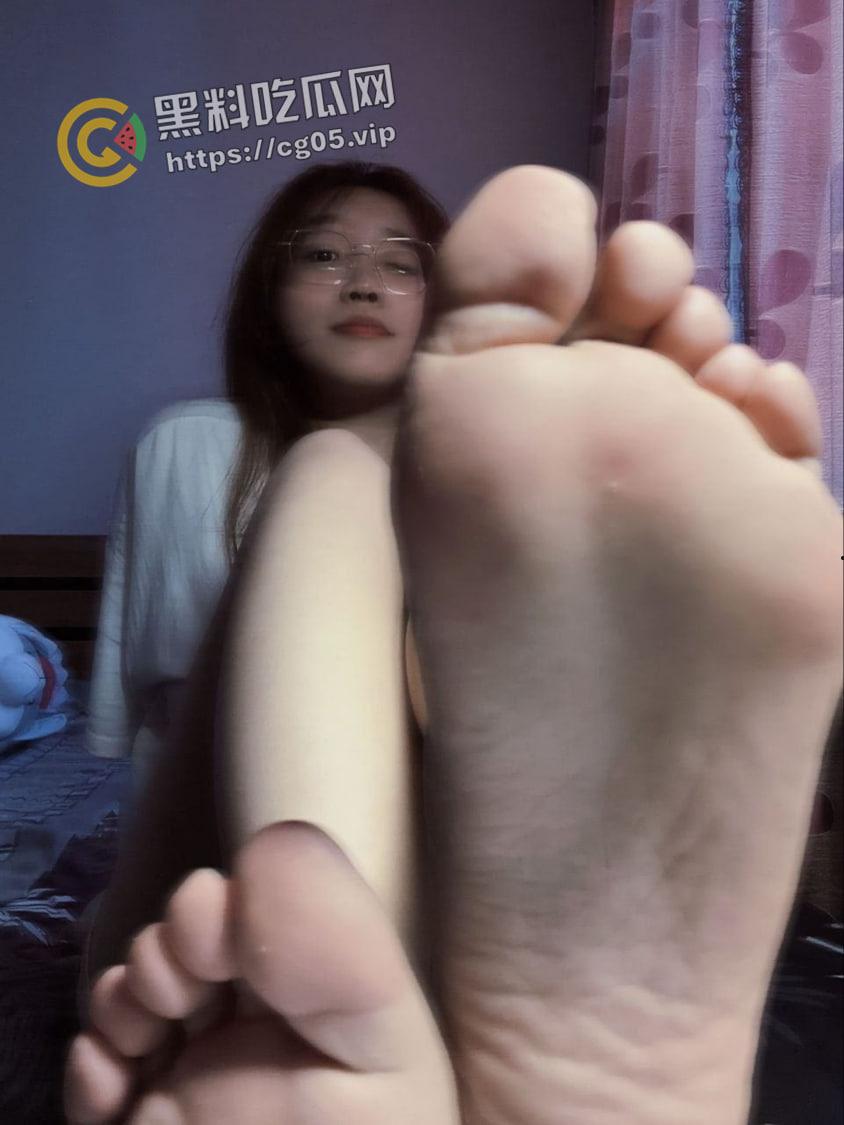 重庆涪陵区母狗何雯婕 被金主爸爸包养网调  去外面偷吃被金主发现将其曝光-10