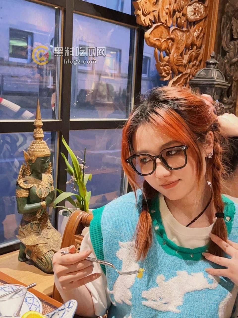 江西师范大学“萝莉学妹”「 景耀薇」周末约炮成常态，孤单撸管的你还在等什么？-5