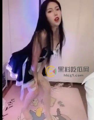 苏州女子与男友口交做爱视频外泄,抖音红人「奶盖妹妹」身份曝光引爆网络!-4