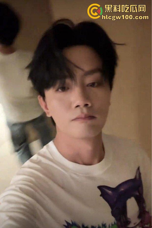 热门大瓜!抖音成名曲【哪里都是你】的主唱【队长YoungCaptain】婚内出轨与粉丝约炮被曝光。-18