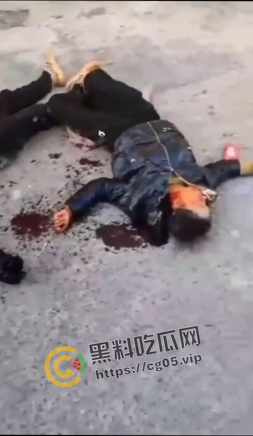 江苏淮安涟水县三杀事件 情感纠纷 二人当场死亡 嫌疑人抢救无效死亡现场画面曝光 脑子都砍开花了-4