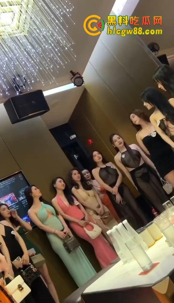 东南亚不止电信诈骗,红磨坊选秀胸真假全报,诚信操遍天道酬勤,国内医美骗婊远看D近摸坚如磐石!-6