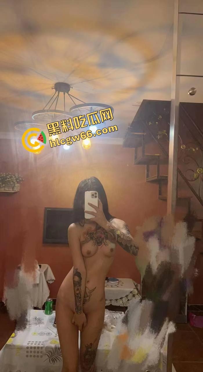 瓜友投稿曝光骚逼前女友『何秀慧』一边跟我谈恋爱一边偷偷给我兄弟开腿,这逼贱得不插一天都发骚!-6