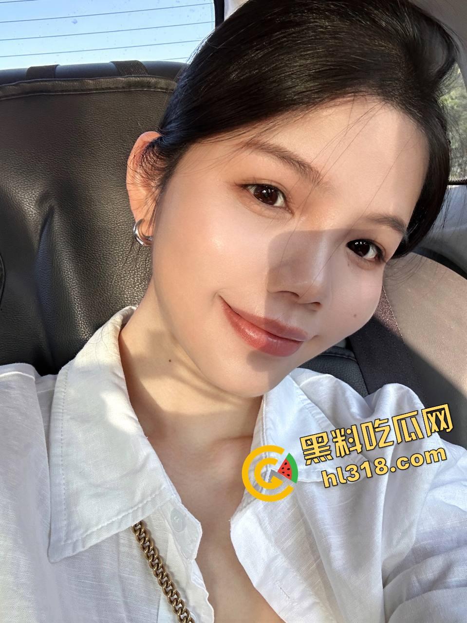 野外车震把骚母狗调教到极致,没扩阴道具直接拿挡杆用,整个挡杆被吞进去,每次挂挡思想不纯洁了!-2