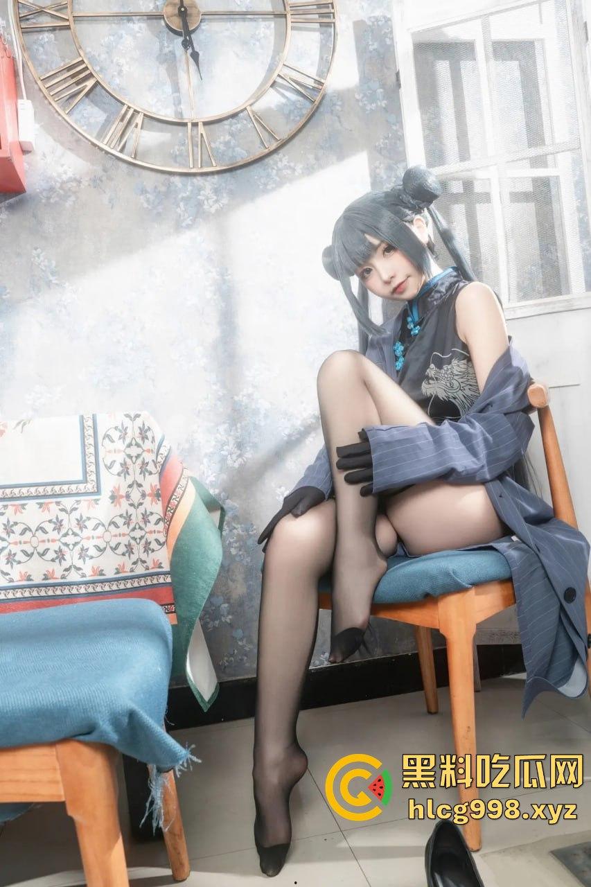 回忆缝纫机极品清纯萝莉【喵小吉】COS碧蓝档案妃咲!黑丝高跟掰穴,粉嫩小穴水润得想舔屏!-24