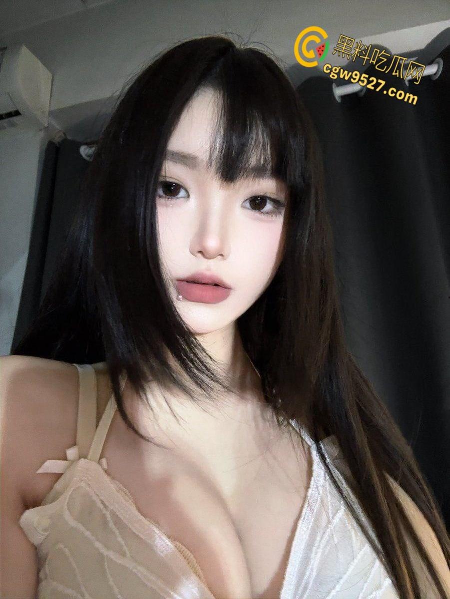 极品清纯女友【宋雨文】,微胖的身材干起来才是最带感的,托着蜜桃臀女上骑乘,呻吟声魅惑入骨 !-4