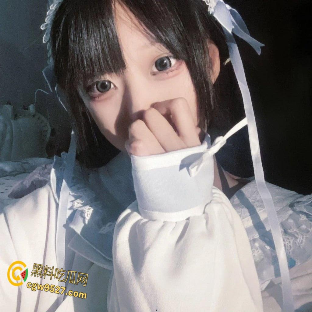 极品清纯女友【宋雨文】,微胖的身材干起来才是最带感的,托着蜜桃臀女上骑乘,呻吟声魅惑入骨 !-6