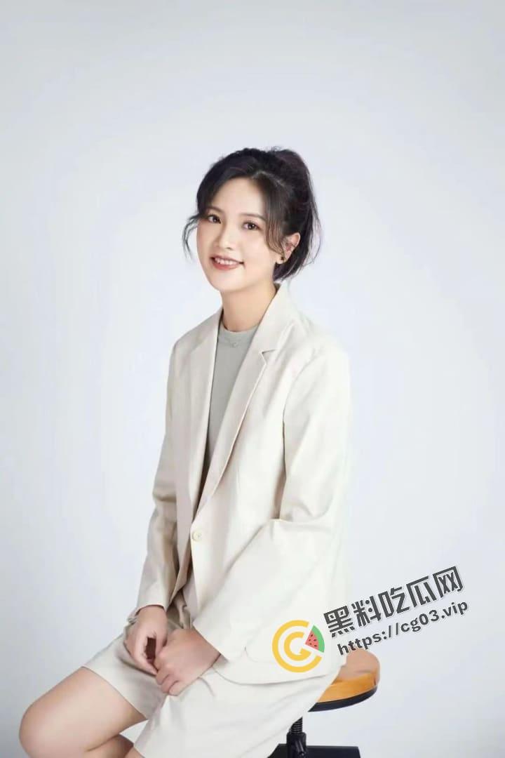 桐乡 男子因纠纷行凶 用榔头猛烈锤击美女律师头部 当场被制服-1