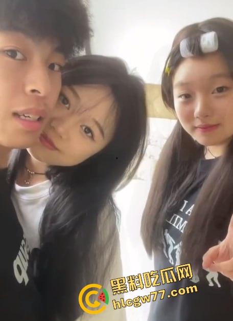 刚毕业就这么放得开?青岛小情侣酒店大战,男友颜射全吞光,还要拉闺蜜来3P!-1