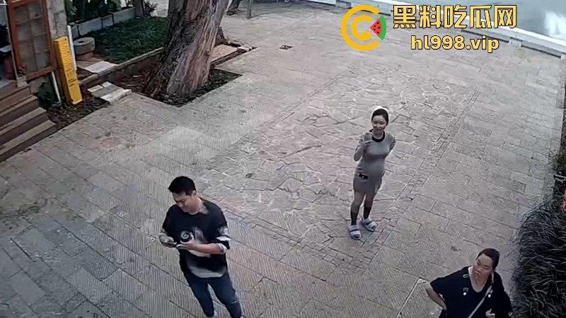 孕妇借用厕所反把商家挂网上辱骂 监控还原真相:真把自己当根葱了-8