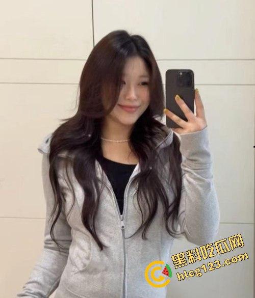 台湾网红美女李芷芸激情视频疯传!渣男泄露私密画面,丰满身材狂野诱人!-4