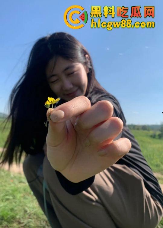 浙江农林骚婊『李妙云』醉奸开苞拍片爽爆,兼职卖原味骚货恶心炸,分手留视频投稿操她脸!-1