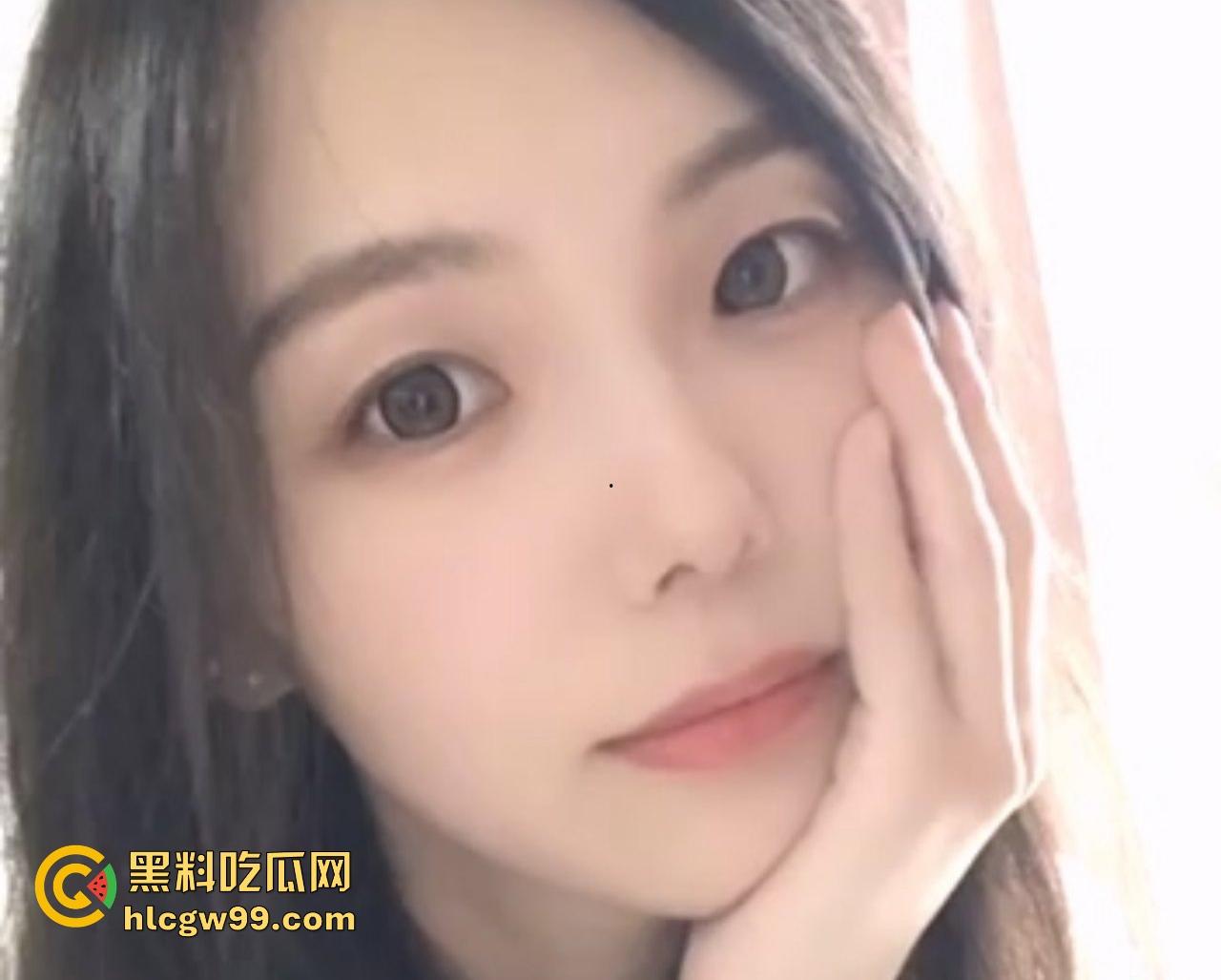 长沙学院极品反差女大学生【林莎莎】欲求不满跪求屌操,私密性爱视频曝光流出!-4