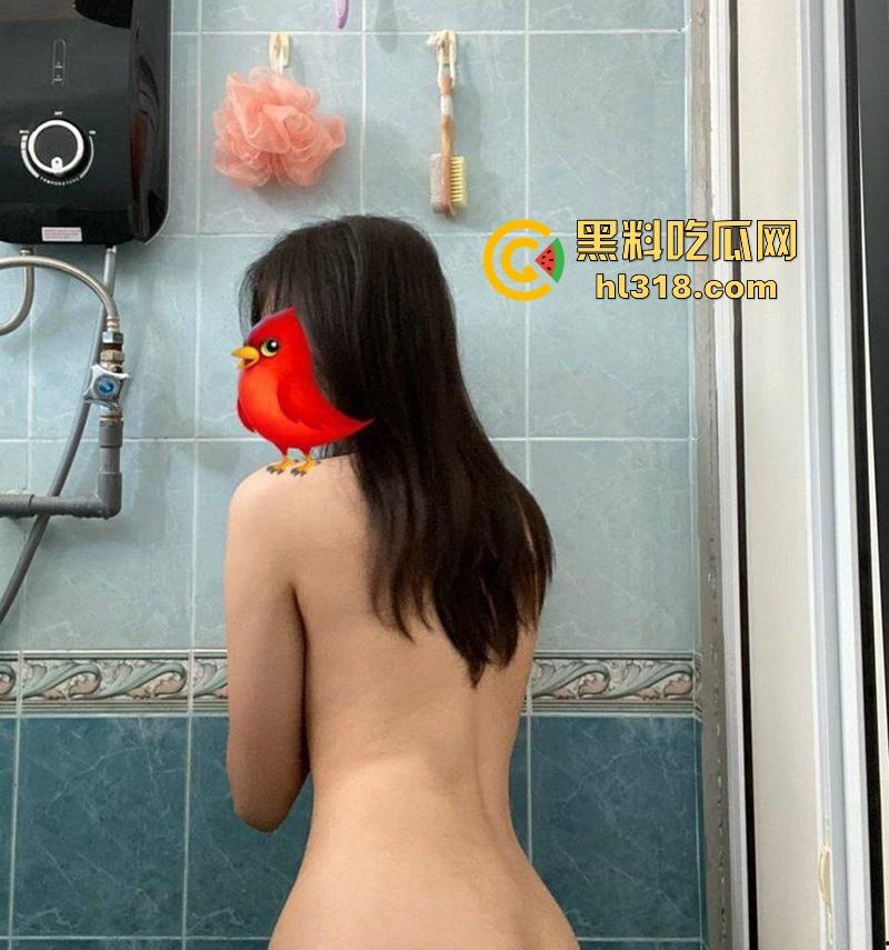 中山大学极品女大【肖雯慧】做爱视频流出,超性感酮体在镜前被多体位爆操,扒逼露奶扭动,堪称一绝!-3