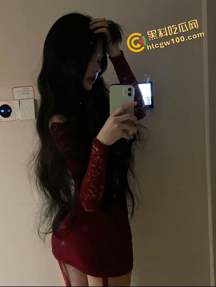 广西南宁淫荡人妻反差母狗【李静婷】榨精肉便器性生活一天,狗链SM后入骑乘淫荡性爱!独家流出!-3