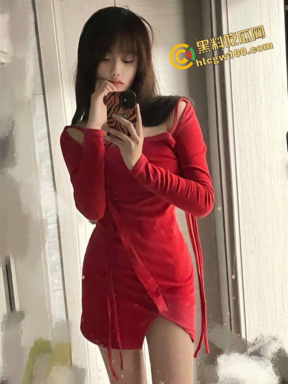 广西南宁淫荡人妻反差母狗【李静婷】榨精肉便器性生活一天,狗链SM后入骑乘淫荡性爱!独家流出!-4