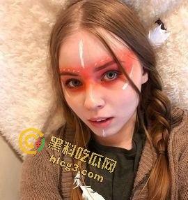 英国短视频平台美女小网红『Yuiwoo』线下约炮粉丝弟弟 极品身材 展示极致口交技巧-2