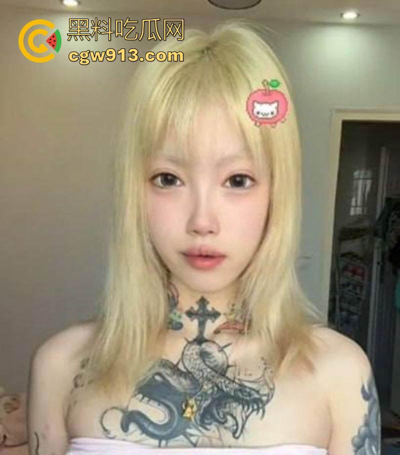 极品性感少女【胡美玲】性爱视频泄漏，超级嫩妹被男友按头深喉口爆，滴蜡调教后猛烈后入，极其淫荡！-3