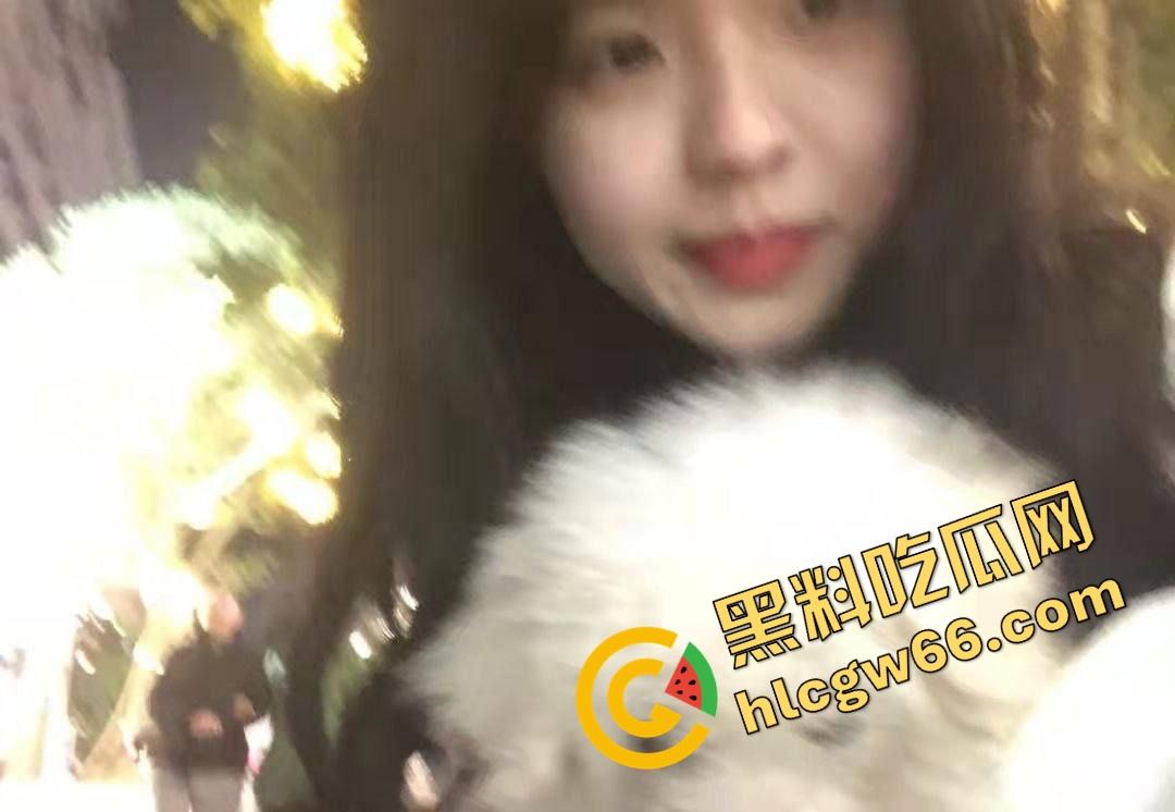 江西师范学院『李小雪』纯欲天花板曝光,极品颜值原味自拍流出,逼嫩得像刚剥的荔枝,准备开撸吧!-4