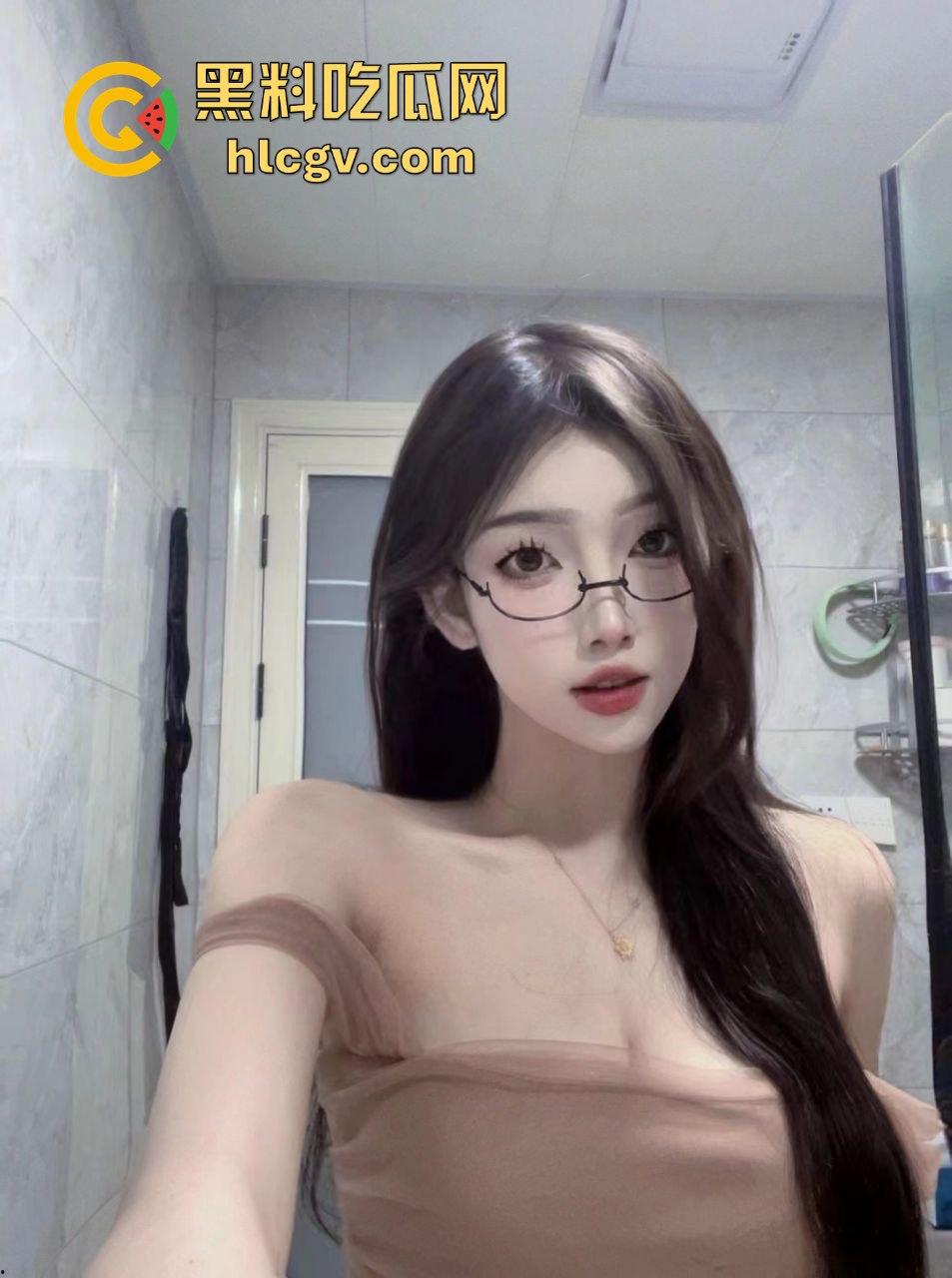 群友大哥硬砸软妹币拿下VV星球女主播！『宵夜789』擦边视频全曝光，女神胯下娇喘，舔狗集体心碎！-18