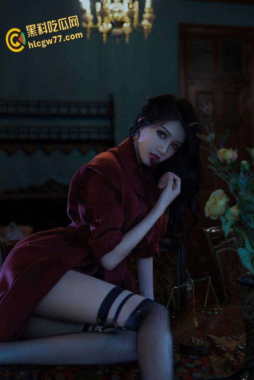 256万粉丝尤物抖音美腿女神【葛征Kiko】,微密圈福利解锁长腿销魂诱惑大合集!-3