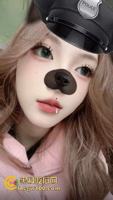 抖音鑫麟阁新娘技师『莉莉安』跪舔视频流出，白月光成屌下玩物，深情吃鸡巴被拍，全网独家曝光！-17