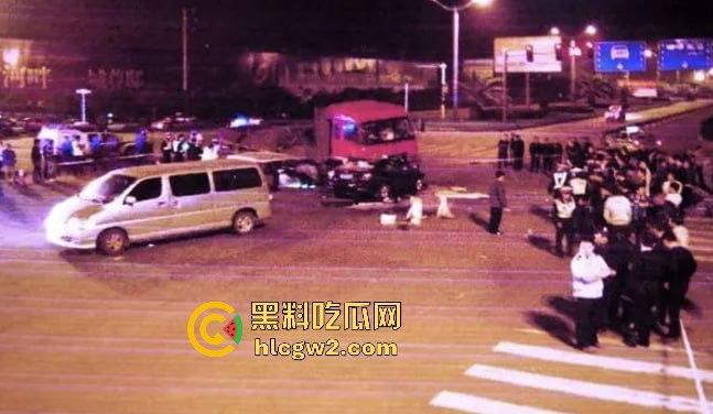 珠海体育中心撞人事件内幕曝光!肇事司机【樊维秋】因离婚分割不满报复社会,BBC采访还遭市民怒推!-16