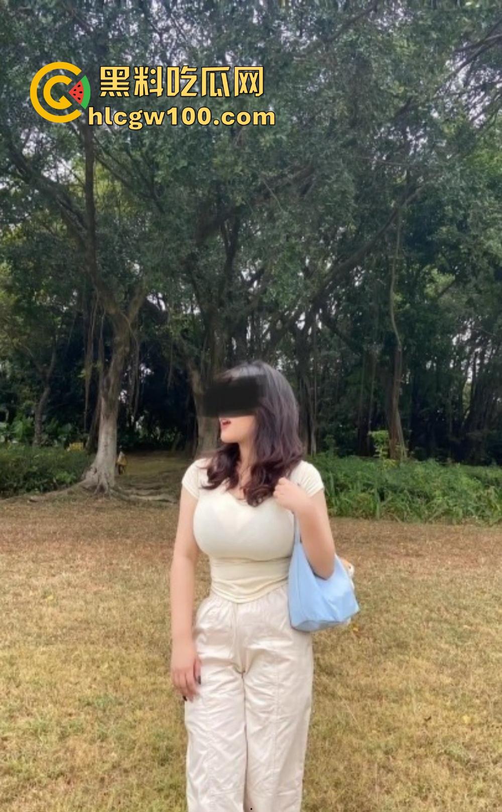 巨乳少妇30分钟狂欢，深喉后入掐脖子爆操，真是奶子即正义，全程摇摆奶子蜜桃臀！-3